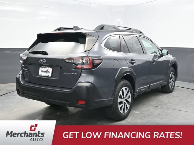 Used 2023 Subaru Outback Premium AWD/4WD image 7