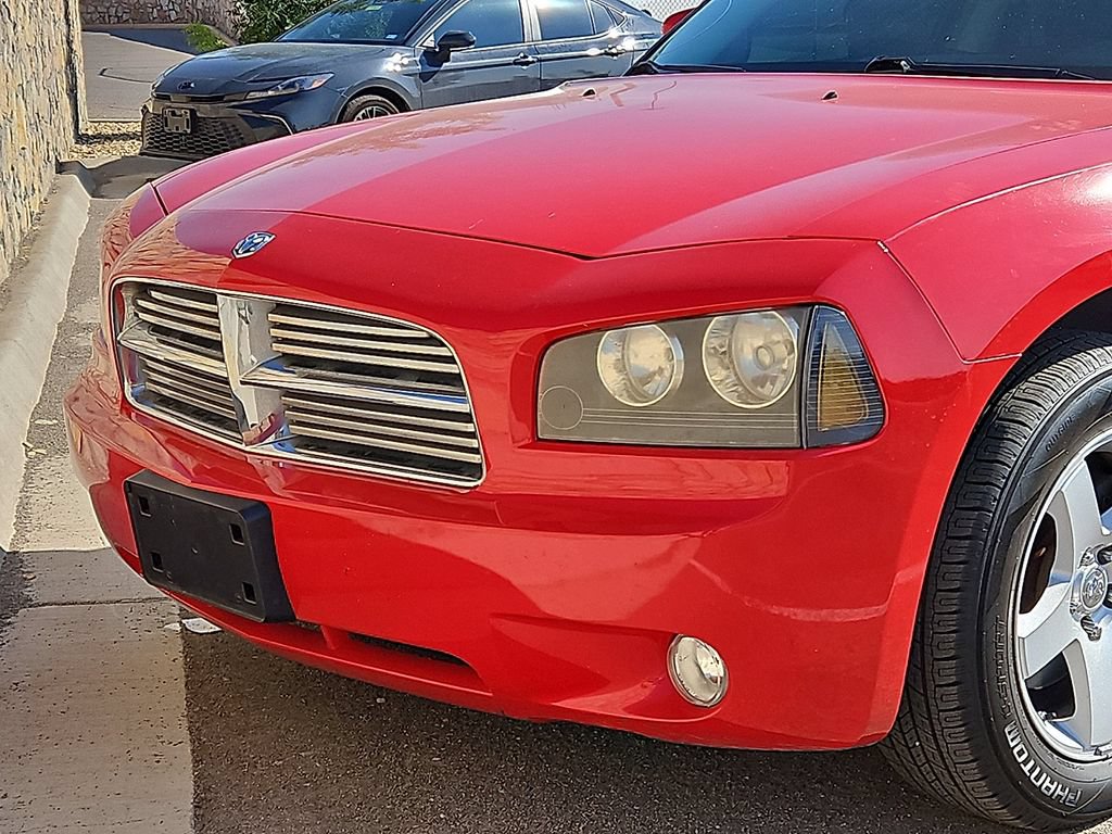 Used 2010 Dodge Charger SXT RWD image 2