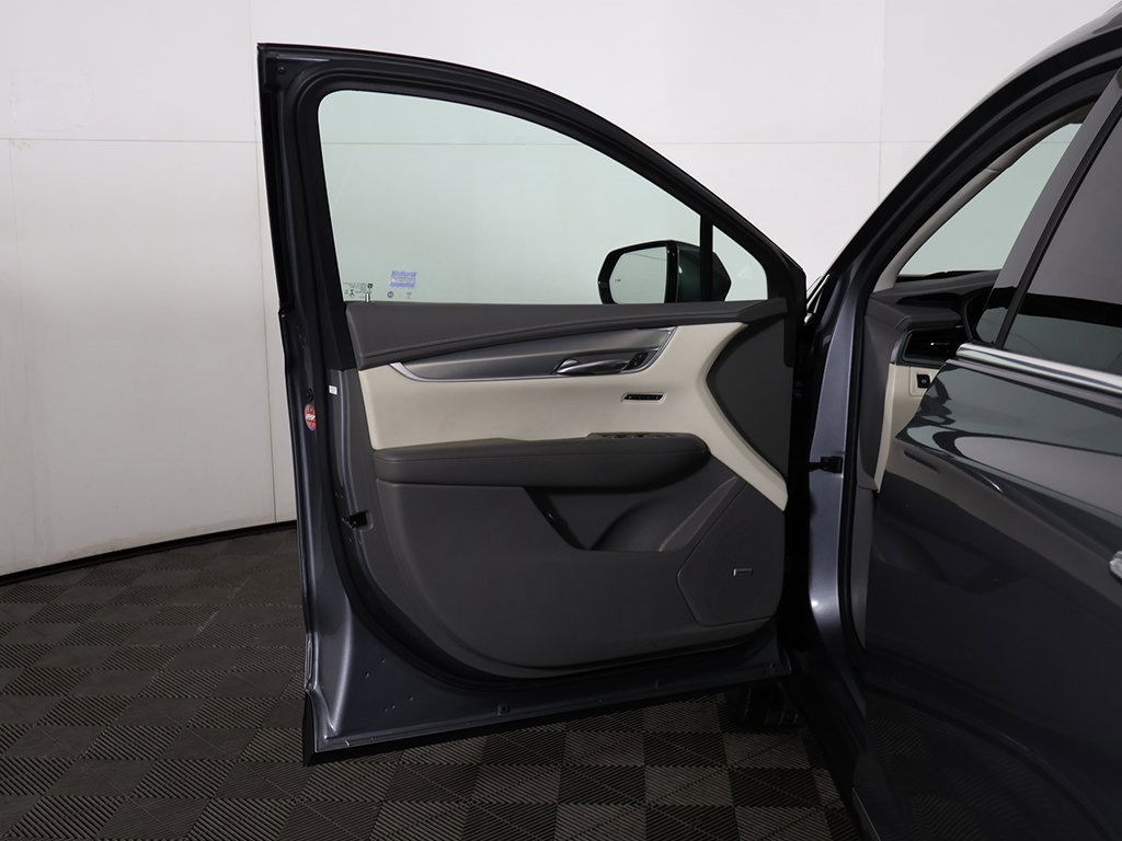 Used 2022 Cadillac XT5 Premium Luxury image 21