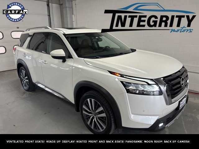 Used 2022 Nissan Pathfinder Platinum w/ Cargo Package