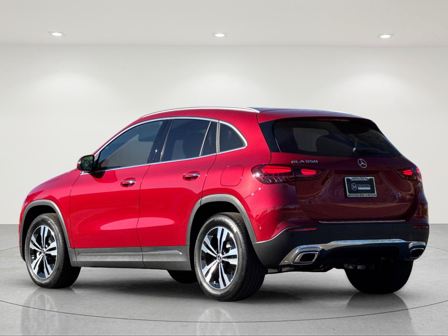 Used 2026 Mercedes-Benz GLA 250 image 4