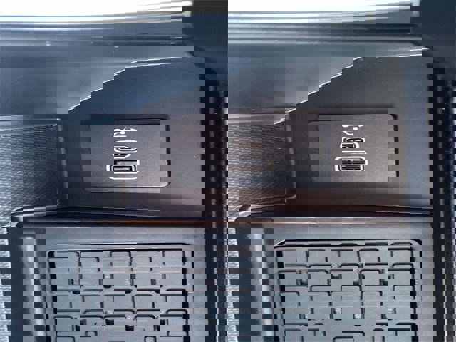 Used 2025 Ford F150 Raptor image 68