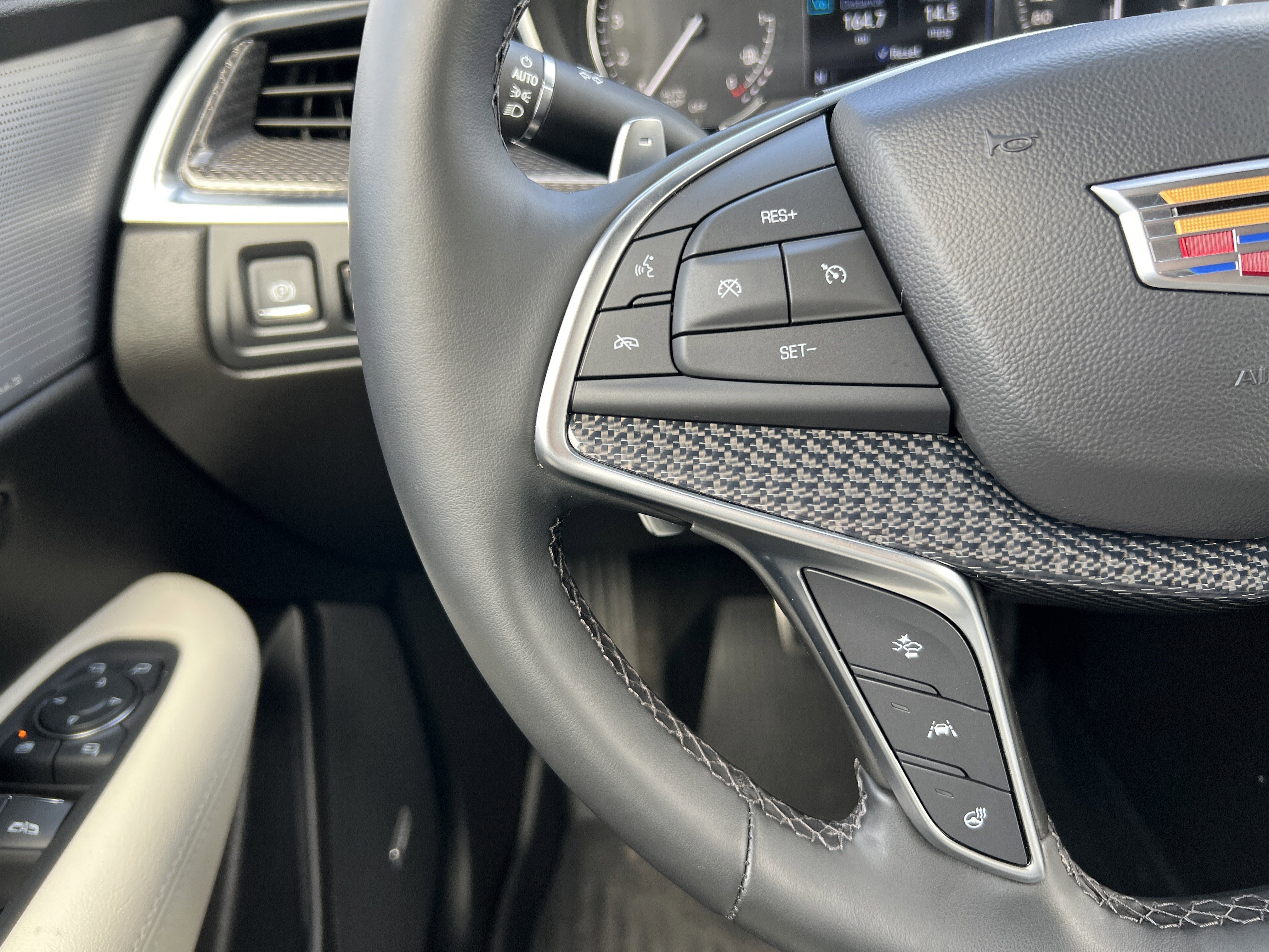 Used 2025 Cadillac XT5 Sportv image 29