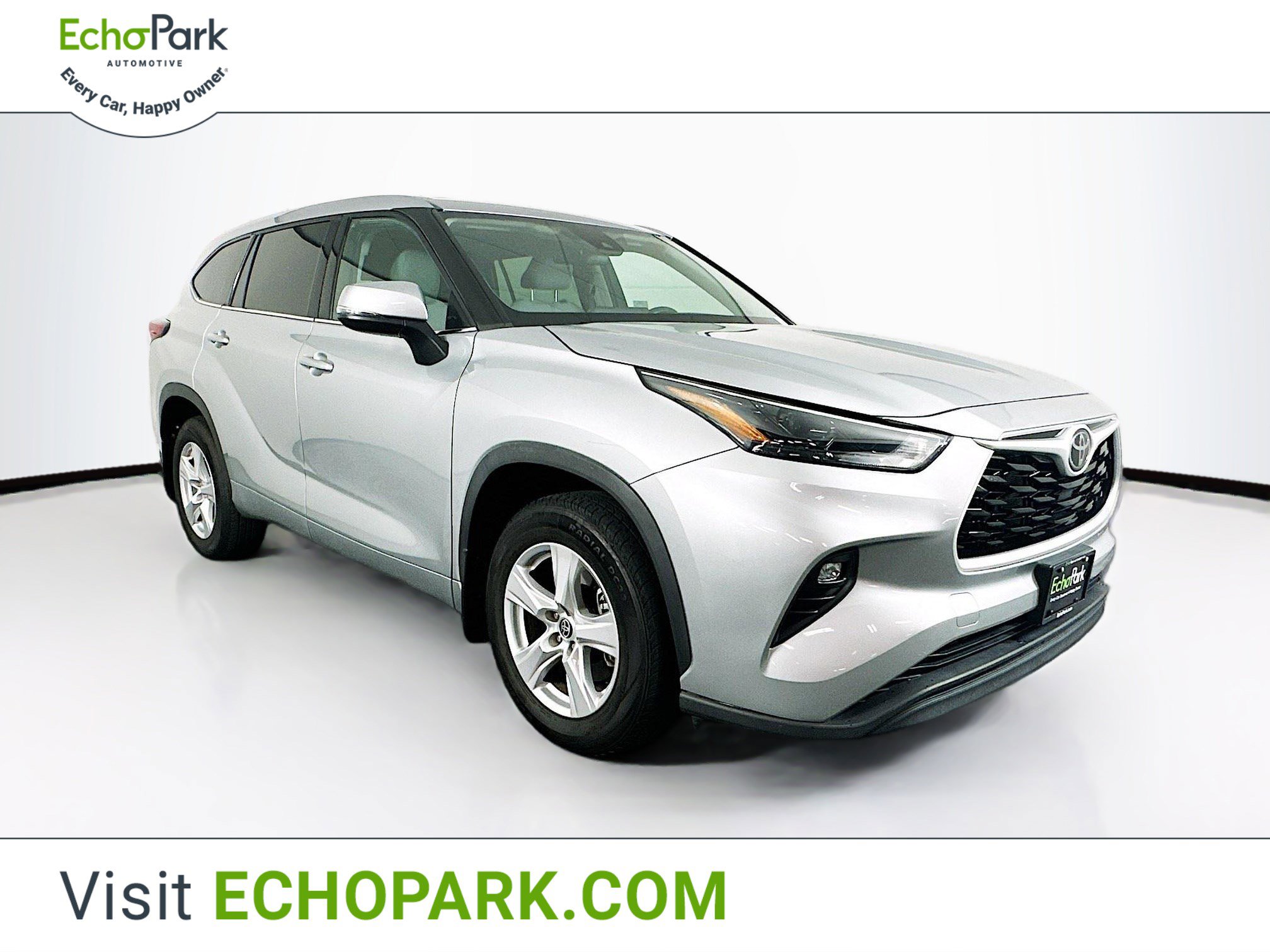 Used 2022 Toyota Highlander LE