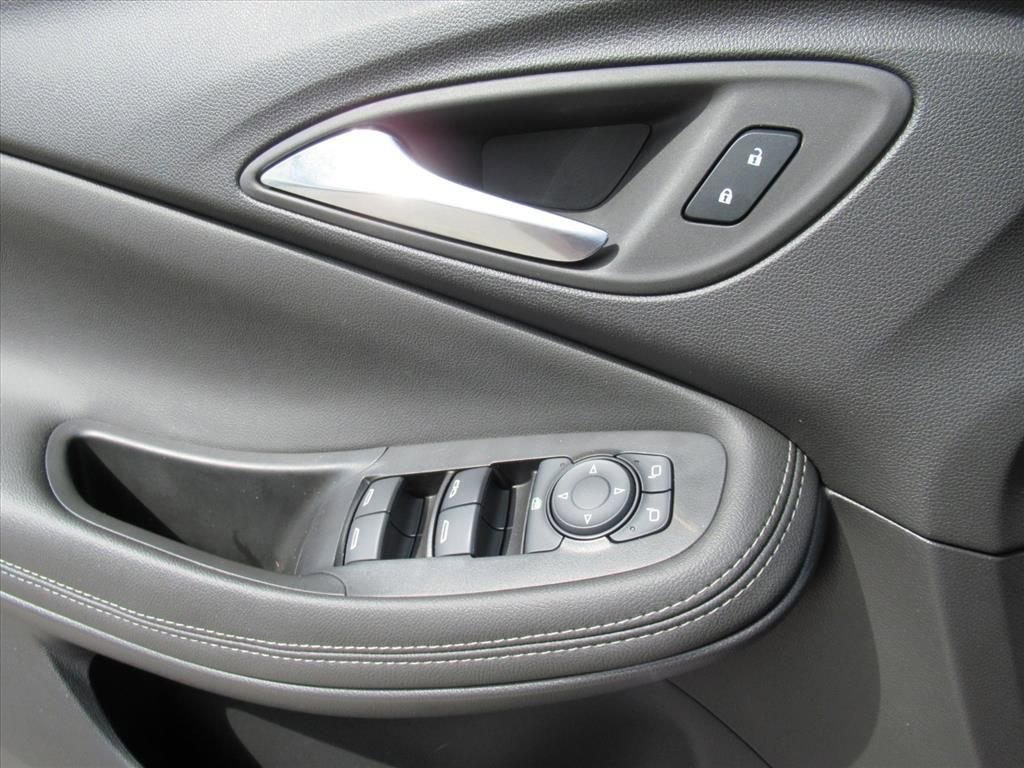 Used 2024 Buick Encore GX Preferred w/ Comfort Package image 19