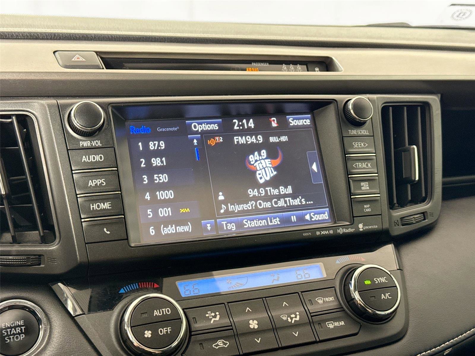 Used 2017 Toyota RAV4 XLE image 21