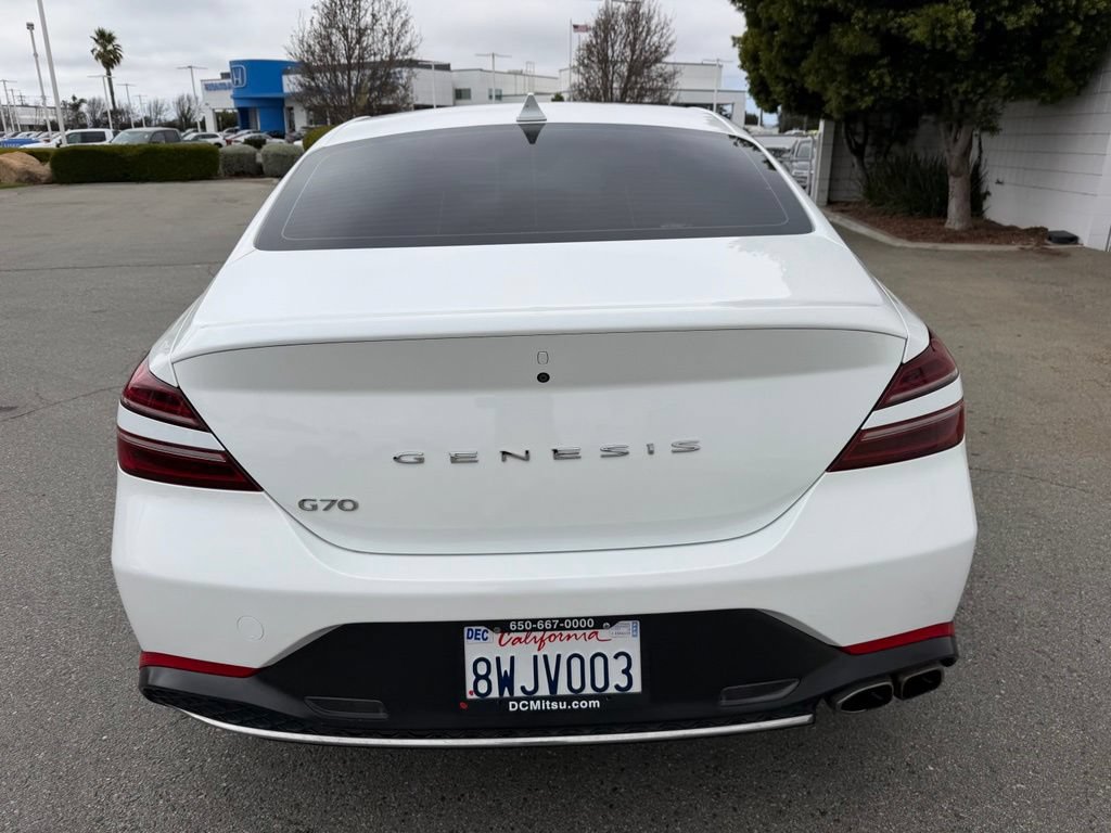 Used 2022 Genesis G70 2.0T RWD image 5