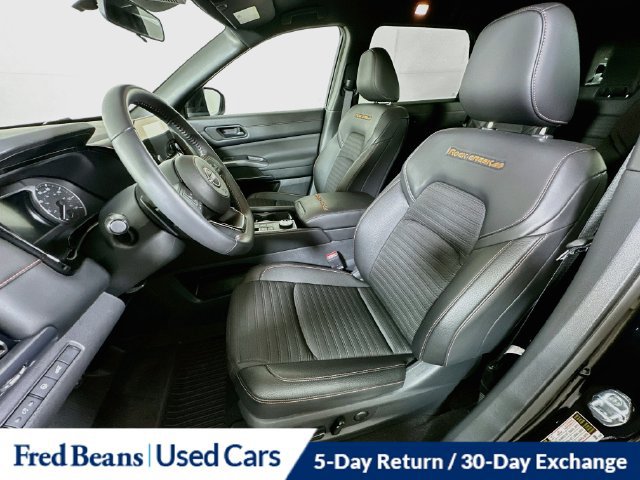 Used 2025 Nissan Pathfinder Rock Creek AWD/4WD image 27