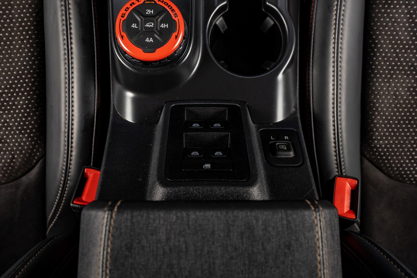 Used 2024 Ford Bronco Raptor image 30