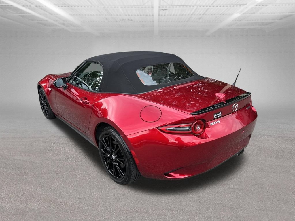 Used 2025 MAZDA MX-5 Miata Club RWD image 3