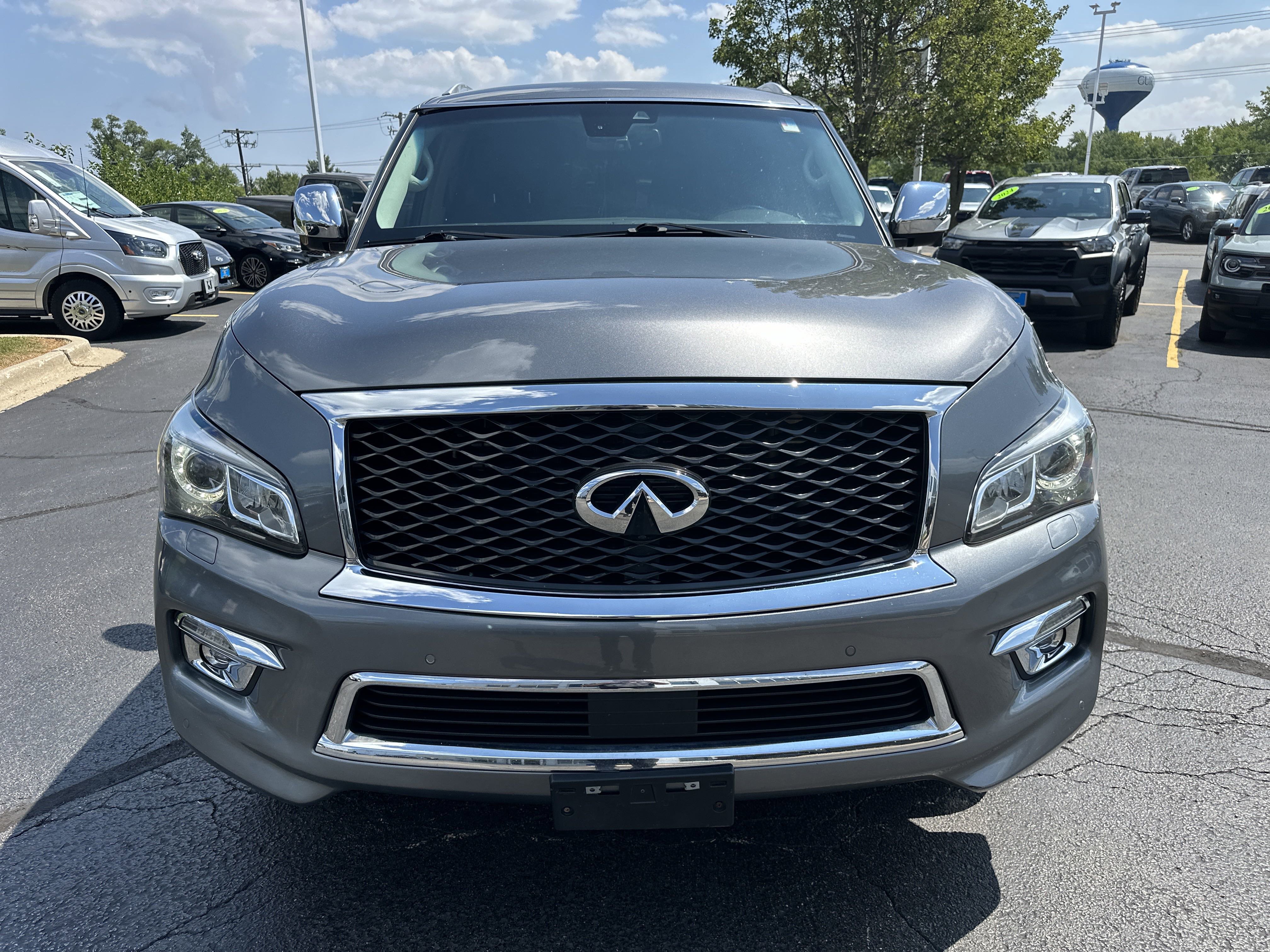 Used 2017 INFINITI QX80 4WD w/ Deluxe Technology Package image 9