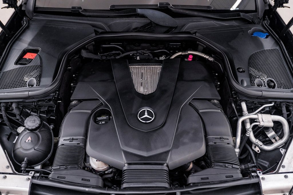 Used 2019 Mercedes-Benz E 450 4MATIC Cabriolet image 31