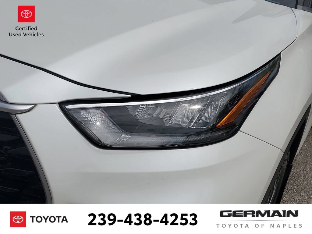 Certified 2020 Toyota Highlander XLE FWD image 14