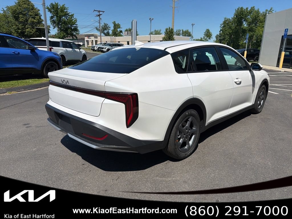 New 2026 Kia K4 FWD image 8