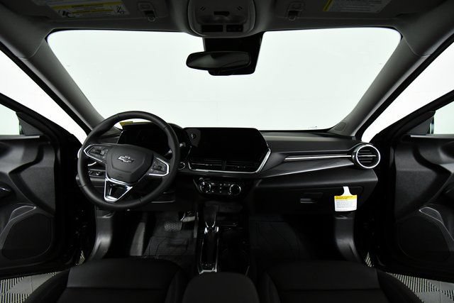 New 2026 Chevrolet Trax ACTIV w/ Driver Confidence Package FWD image 18
