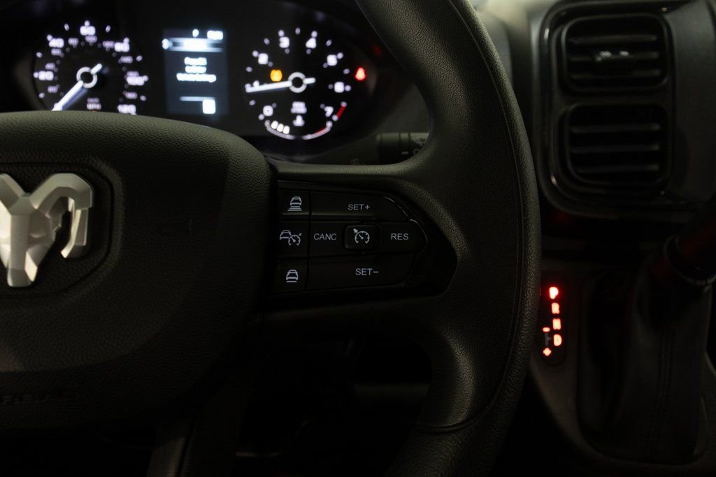 Used 2025 RAM ProMaster 2500 w/ Convenience Group image 22