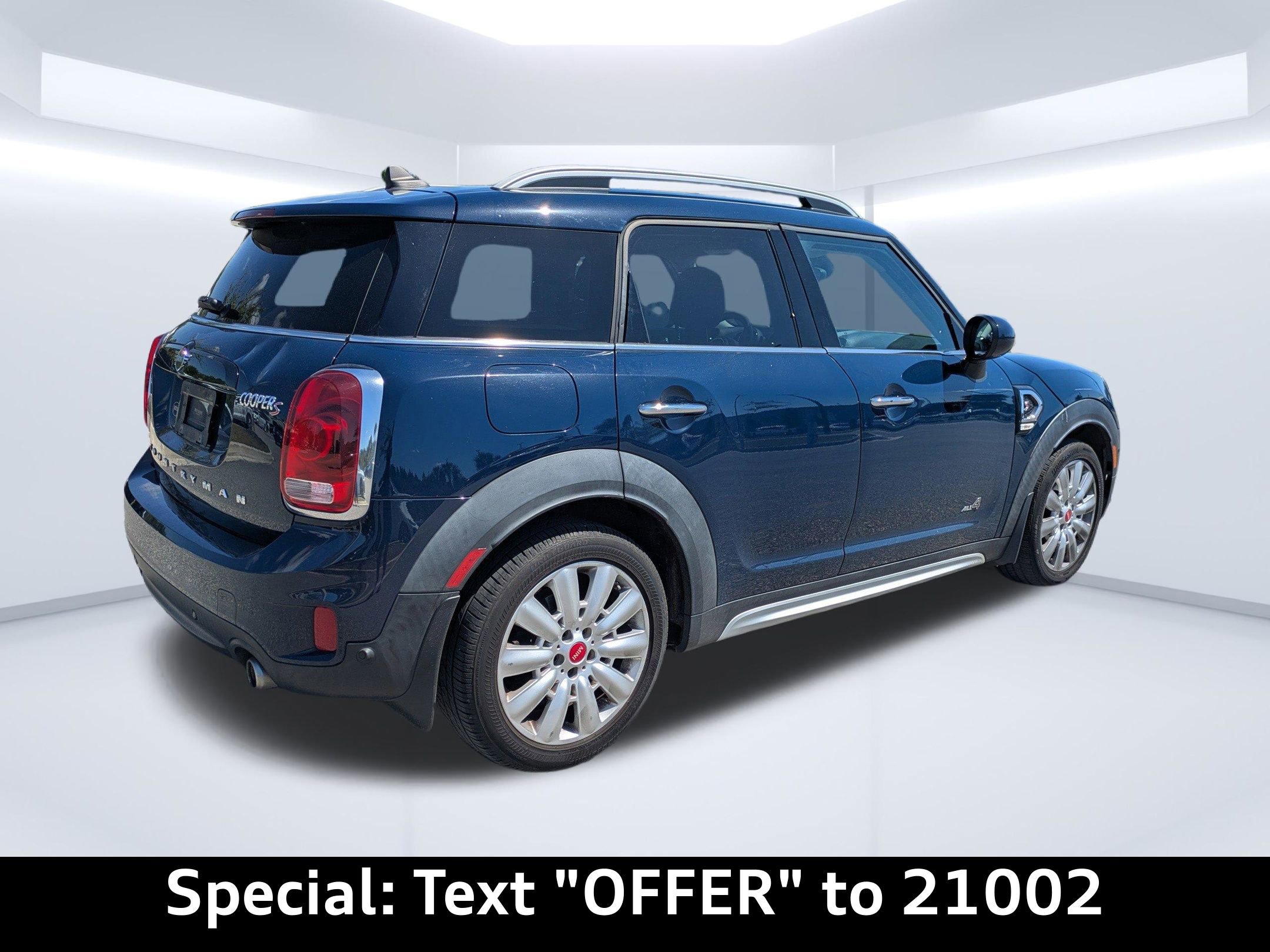 Used 2019 MINI Cooper Countryman S w/ Driver Assistance Package image 3