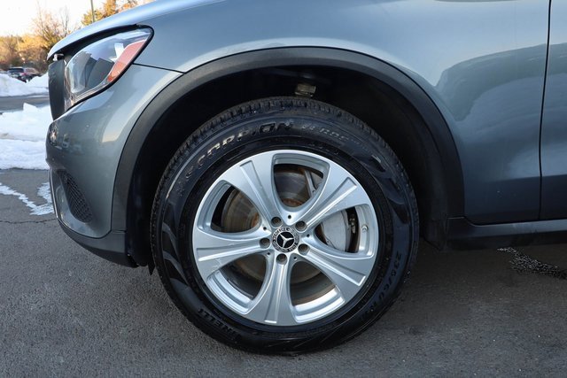 Used 2018 Mercedes-Benz GLC 300 4MATIC image 24