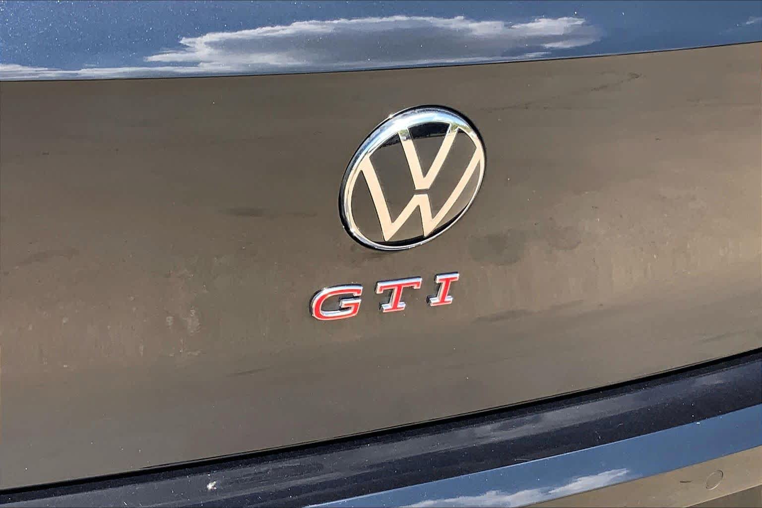 Used 2023 Volkswagen GTI Autobahn FWD image 30