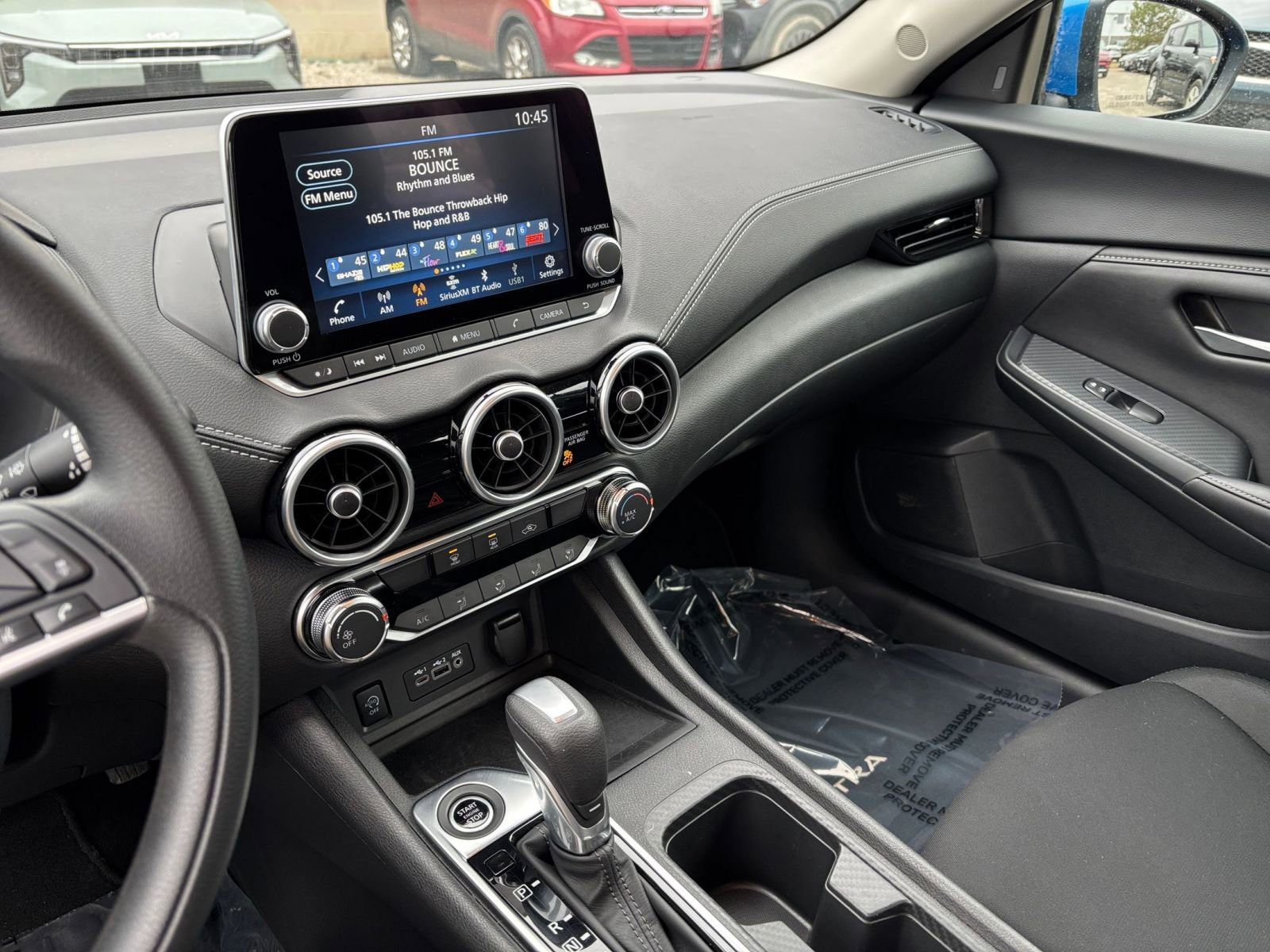 Used 2025 Nissan Sentra SV image 17