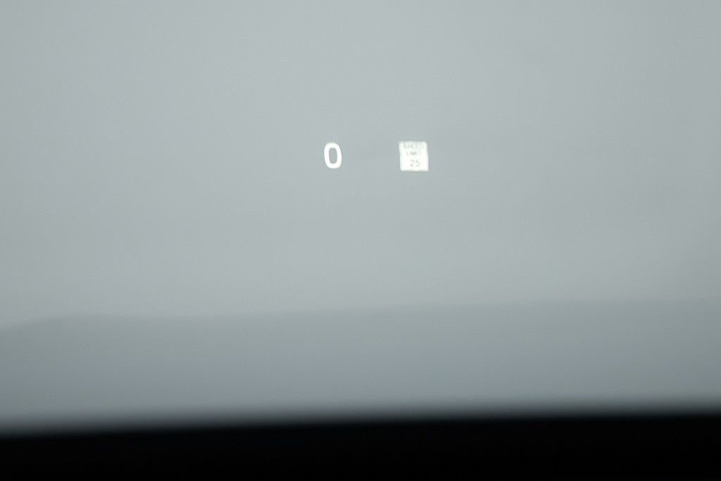 Certified 2024 Volvo XC60 T8 Ultimate w/ Protection Package Premier image 15