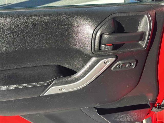 Used 2017 Jeep Wrangler Unlimited Rubicon image 18