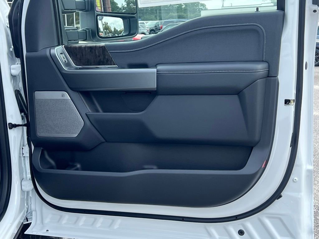 New 2026 Ford F250 Lariat w/ Lariat Ultimate Package image 49