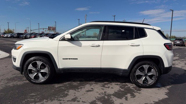 Used 2017 Jeep Compass Latitude AWD/4WD image 6