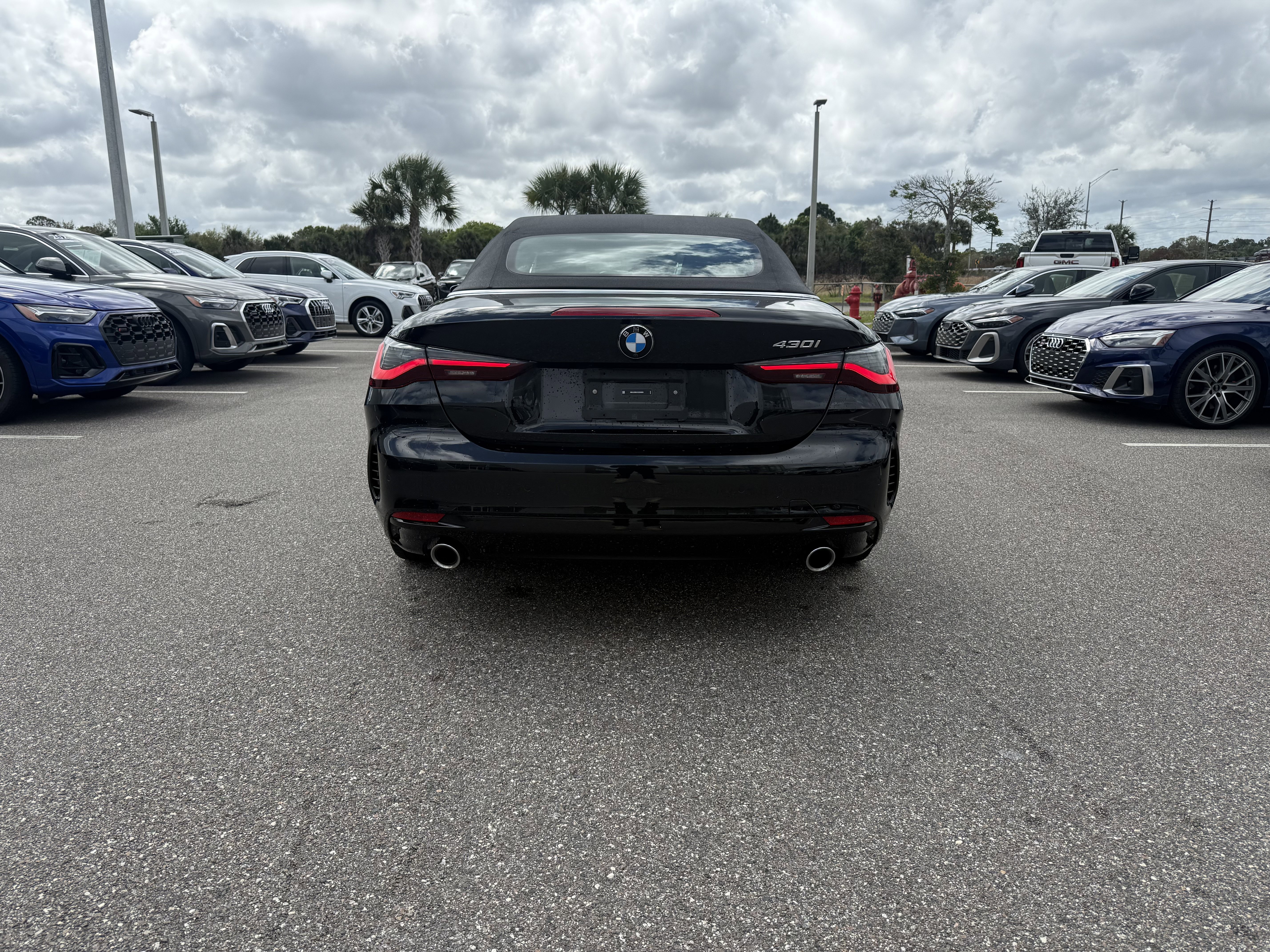 Used 2025 BMW 430i Convertible image 6