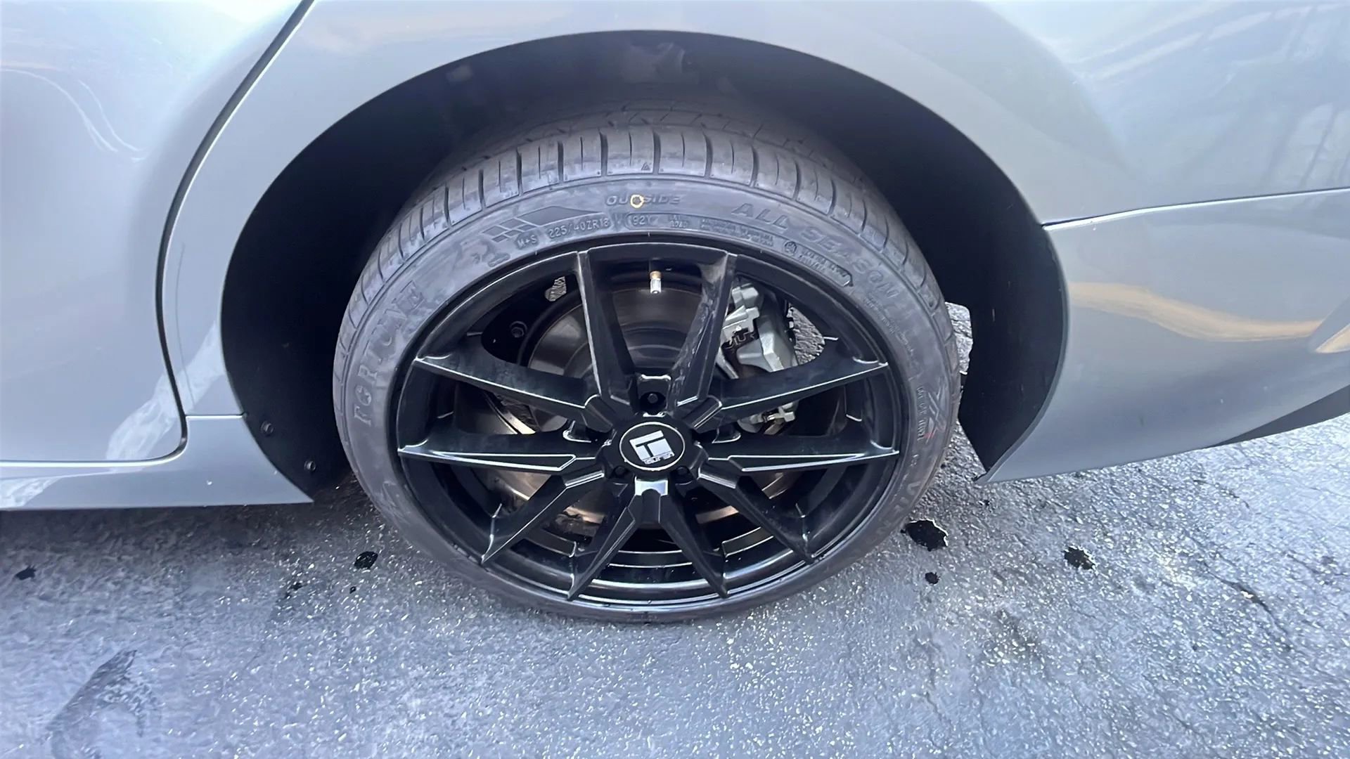 Used 2022 Toyota Camry LE w/ Cold Weather Package image 18