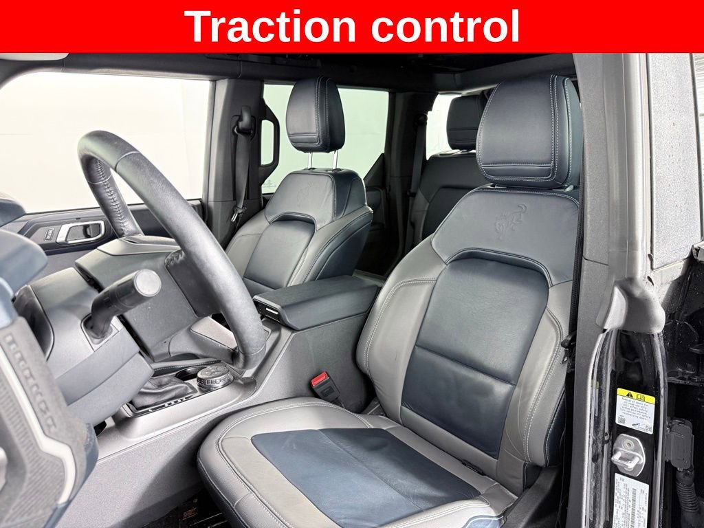 Used 2023 Ford Bronco Outer Banks image 11