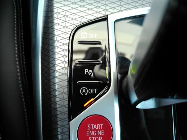 Used 2026 BMW M2 RWD image 41