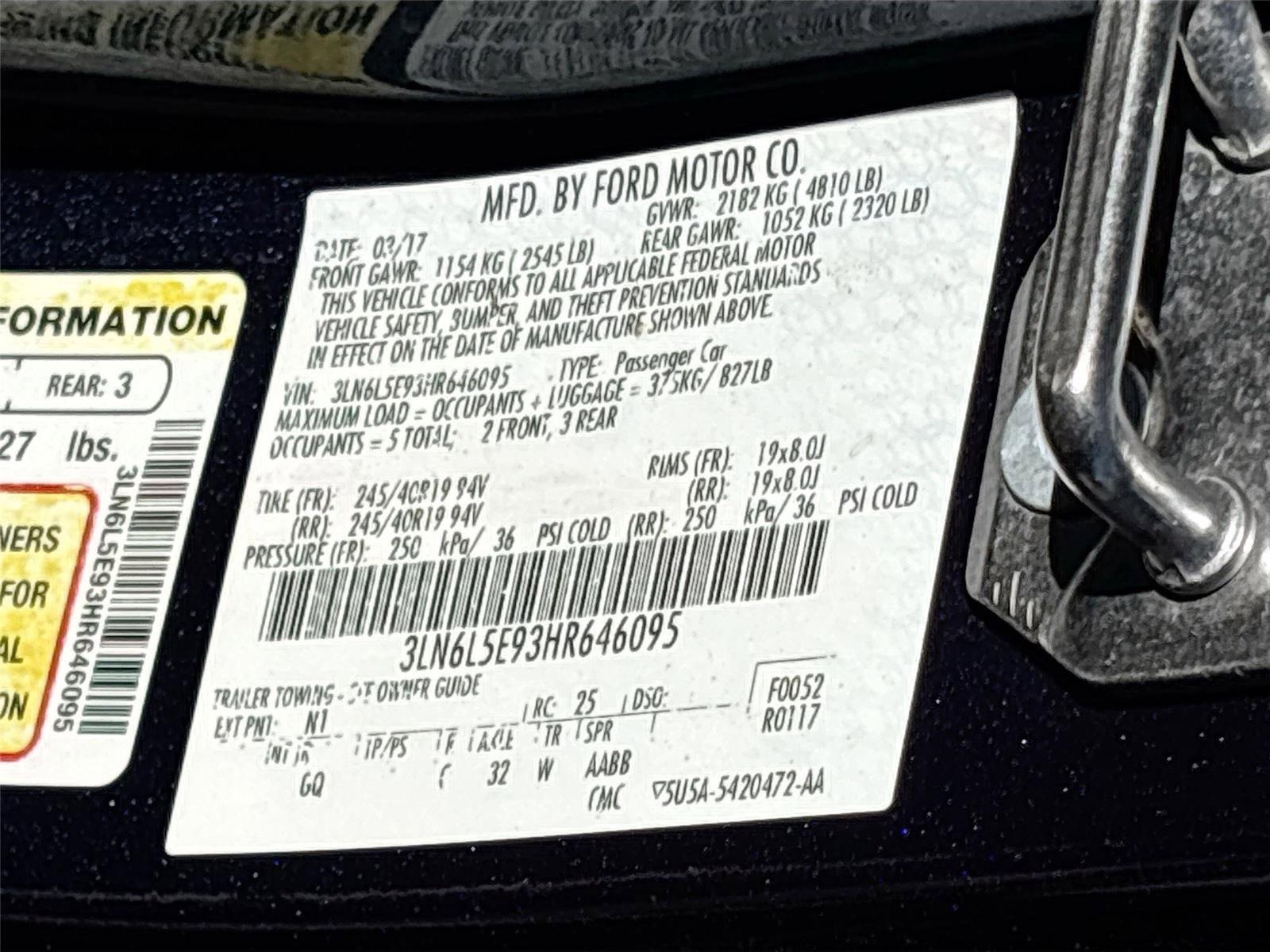 Used 2017 Lincoln MKZ Reserve image 32