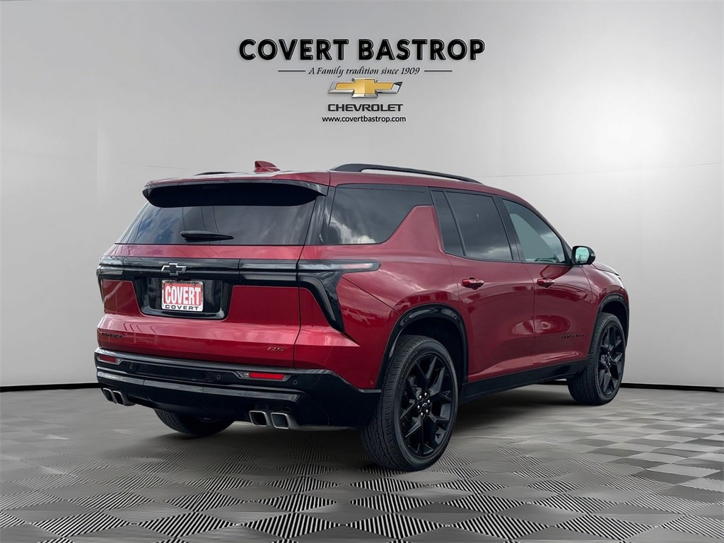 Used 2025 Chevrolet Traverse RS image 6