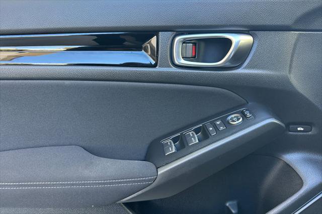Used 2025 Honda Civic Sport image 10