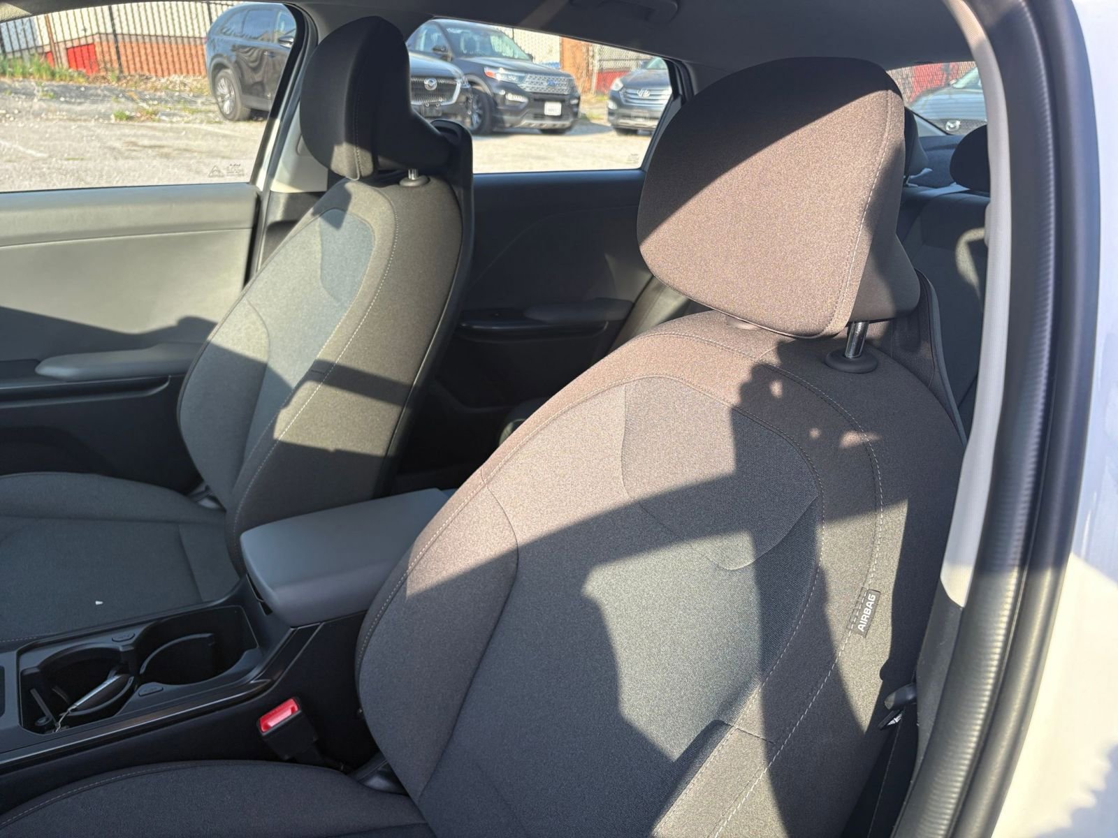 Used 2025 Kia K4 FWD image 35