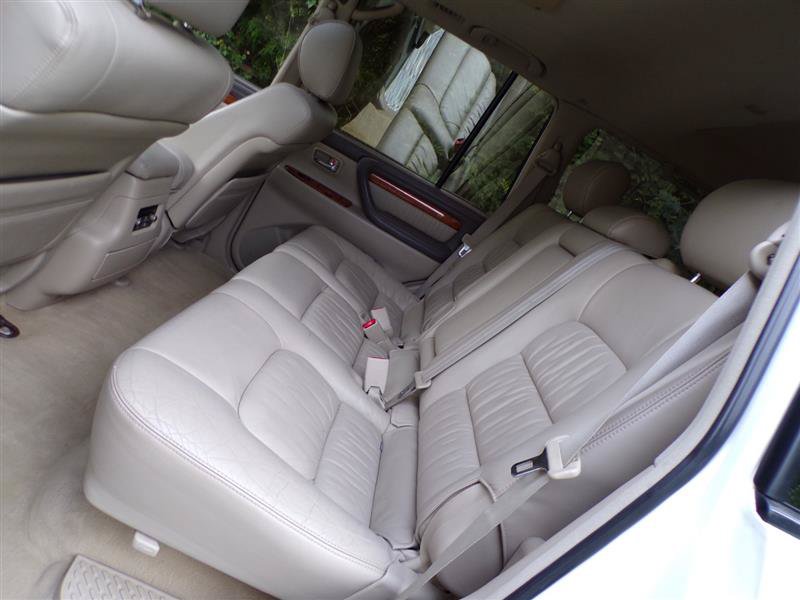 Used 2003 Lexus LX 470 4WD image 28
