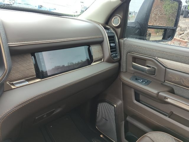 Certified 2025 RAM 3500 Longhorn AWD/4WD image 8