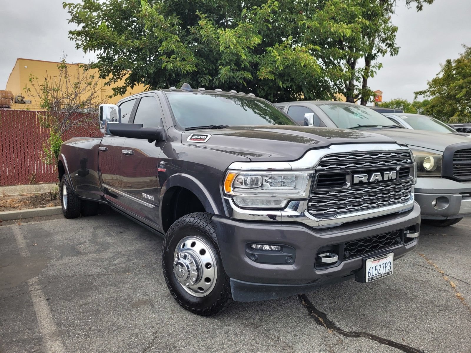 Used 2022 RAM 3500 Limited AWD/4WD image 3