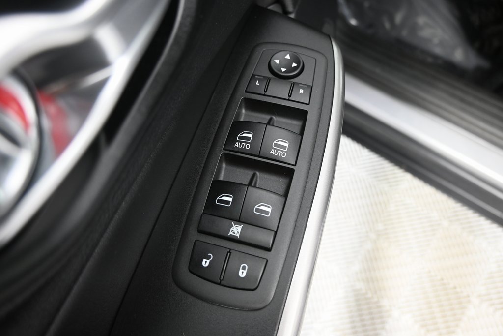 Used 2022 Jeep Cherokee Latitude Lux image 20