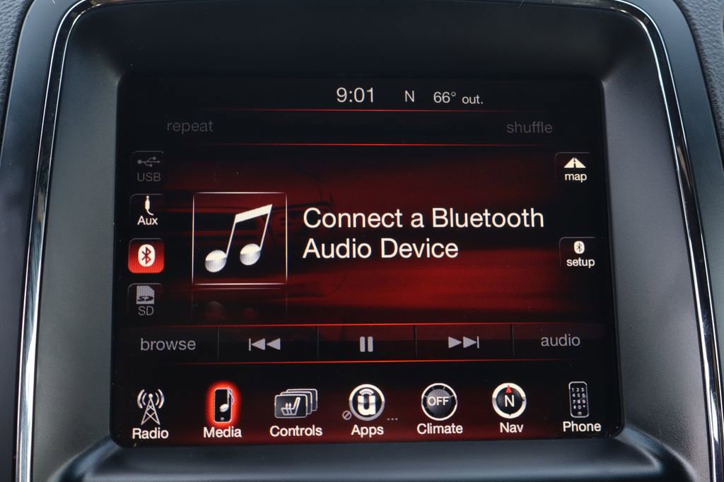 Used 2017 Dodge Durango GT w/ Premium Group AWD/4WD image 32