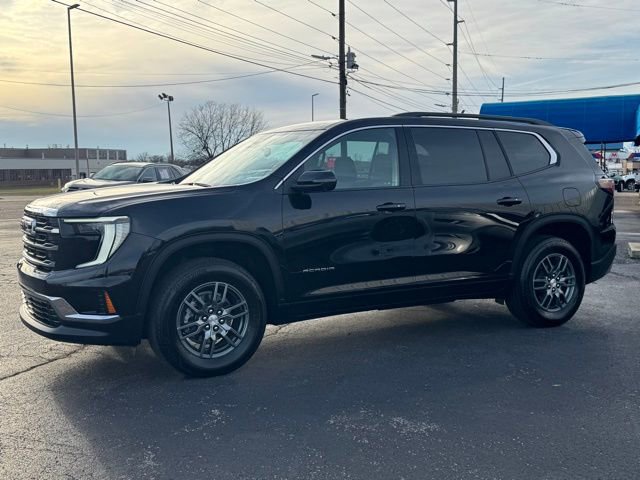 Used 2025 GMC Acadia Elevation image 3