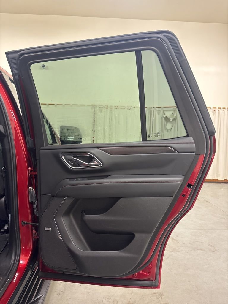 Used 2023 Chevrolet Tahoe RST w/ Luxury Package image 38