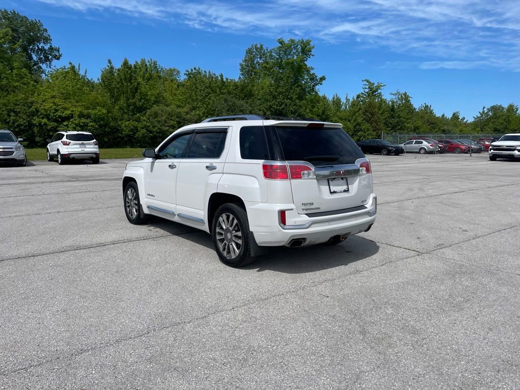 Used 2017 GMC Terrain Denali AWD/4WD image 3