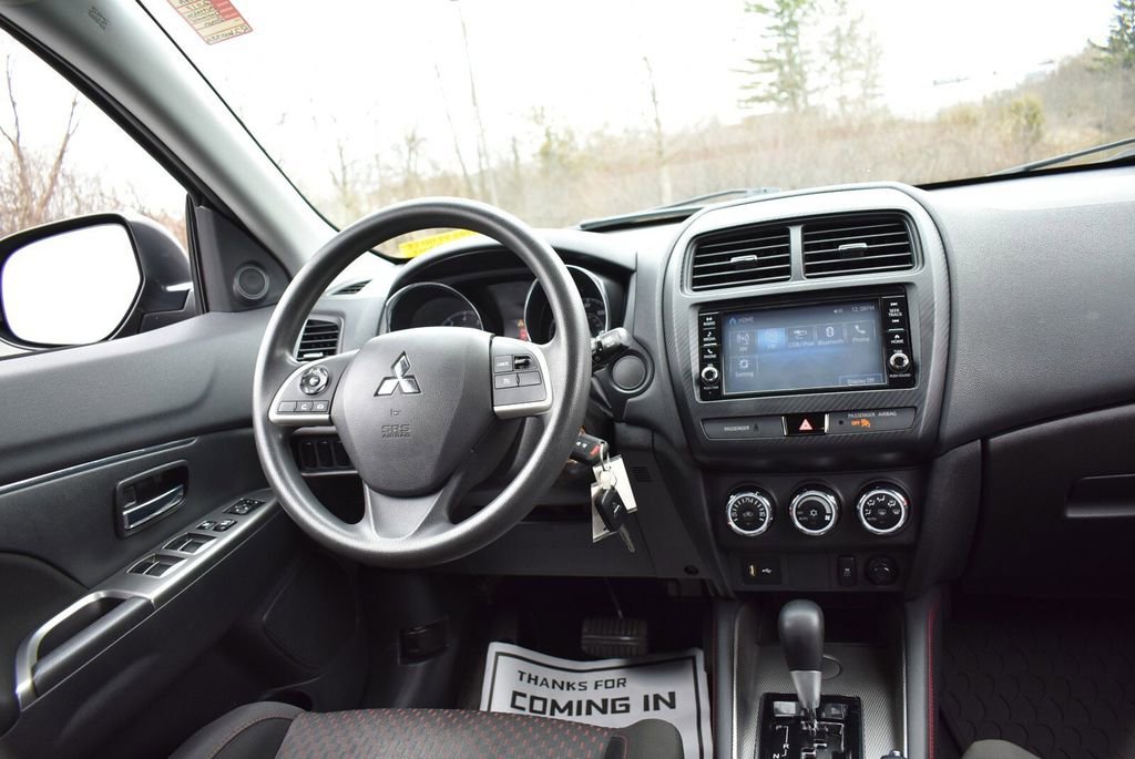 Used 2019 Mitsubishi Outlander Sport ES image 29