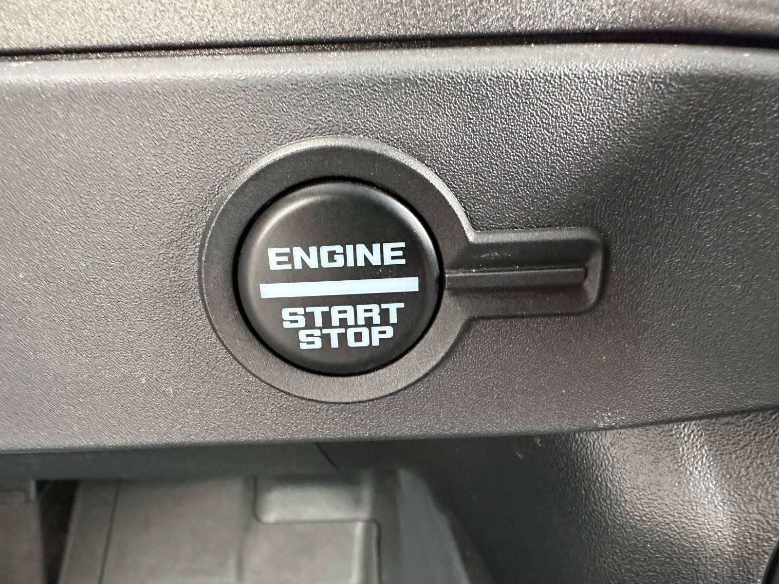 Used 2025 Ford Bronco Badlands AWD/4WD image 20