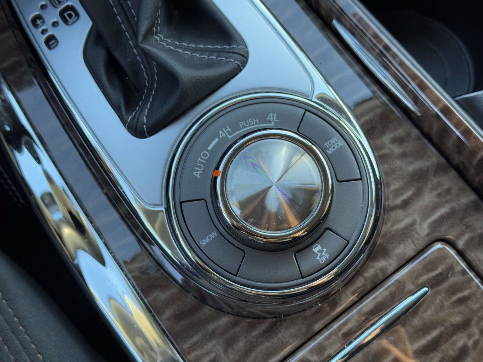 Used 2019 Nissan Armada SV w/ Driver Package image 33