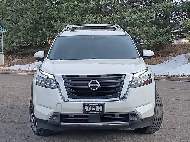 Used 2023 Nissan Pathfinder Platinum image 38