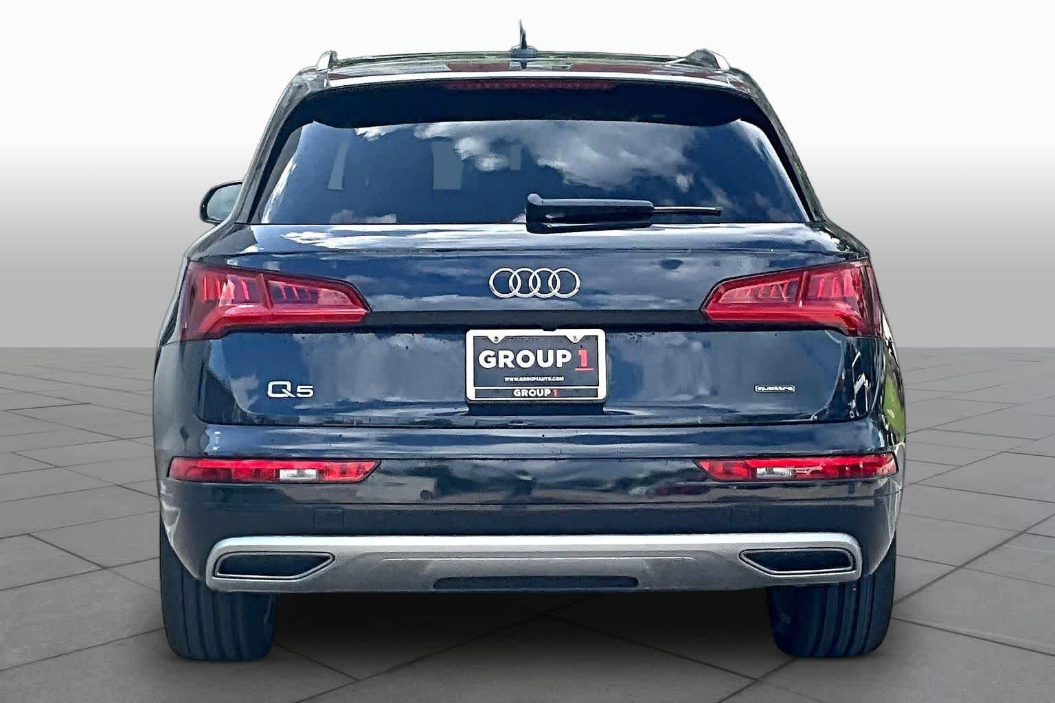Used 2019 Audi Q5 2.0T Premium Plus w/ Premium Plus Package AWD/4WD image 4