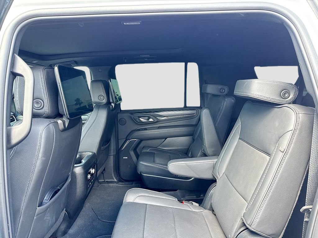 Used 2024 GMC Yukon XL Denali image 25